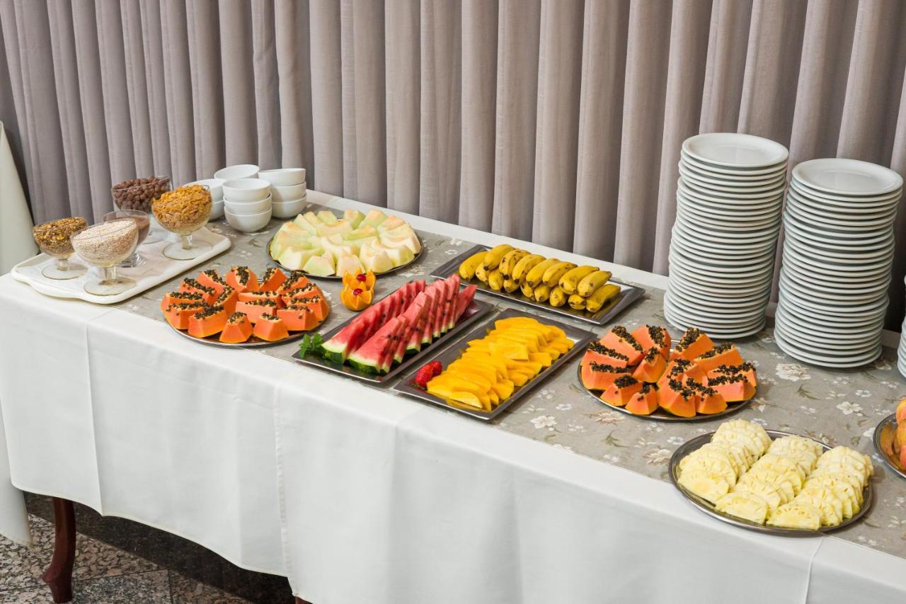 Condall Palace Hotel Nova Prata Ngoại thất bức ảnh