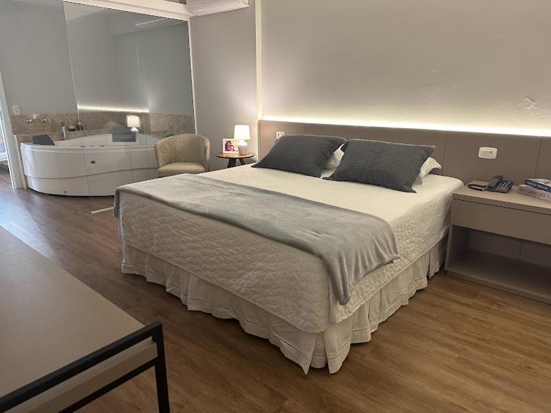 Condall Palace Hotel Nova Prata Ngoại thất bức ảnh